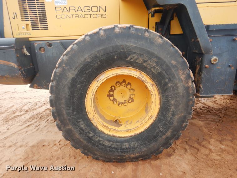 image for item DG8682 2004 Komatsu WA250-5  wheel loader