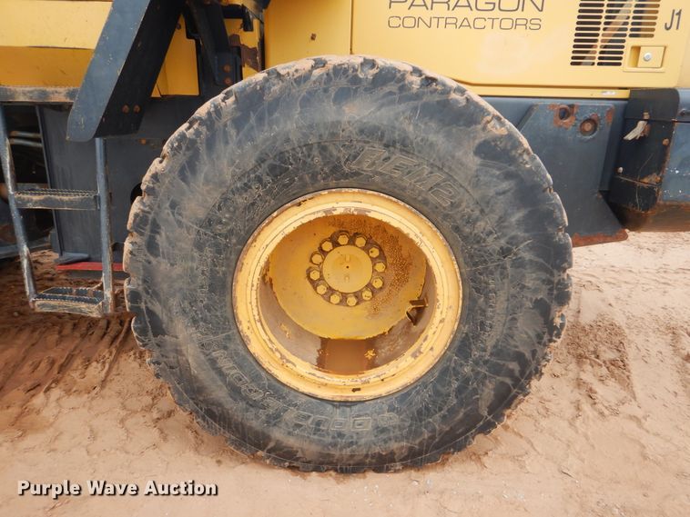 image for item DG8682 2004 Komatsu WA250-5  wheel loader