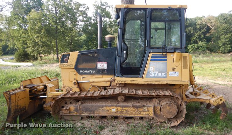 image for item DG8721 2005 Komatsu D37EX  dozer