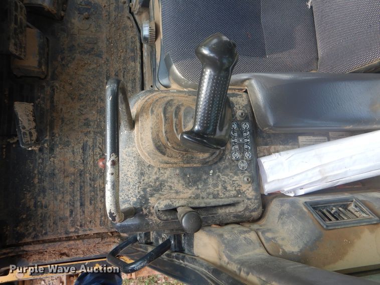 image for item DG8721 2005 Komatsu D37EX  dozer