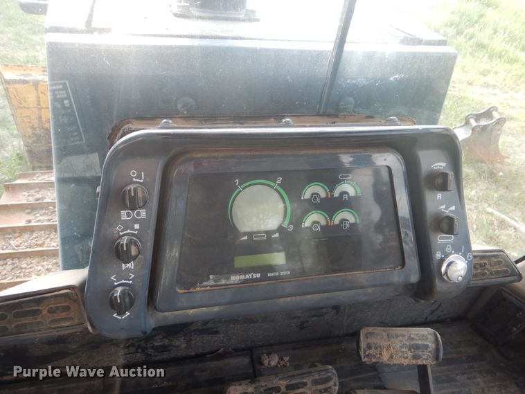 image for item DG8721 2005 Komatsu D37EX  dozer