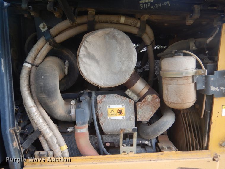 image for item DG8721 2005 Komatsu D37EX  dozer