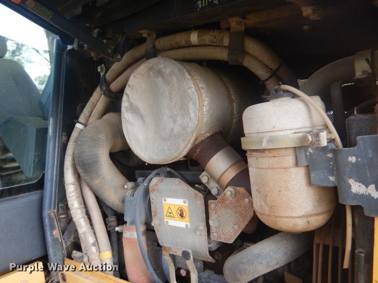 image for item DG8721 2005 Komatsu D37EX  dozer