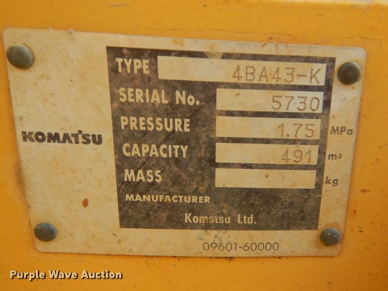 image for item DG8721 2005 Komatsu D37EX  dozer