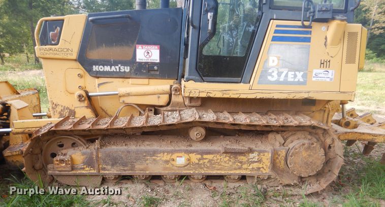 image for item DG8721 2005 Komatsu D37EX  dozer