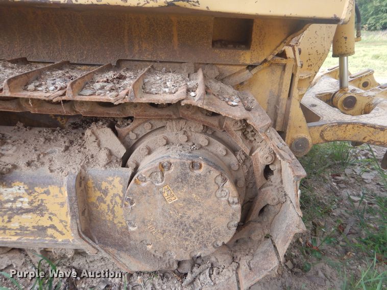 image for item DG8721 2005 Komatsu D37EX  dozer