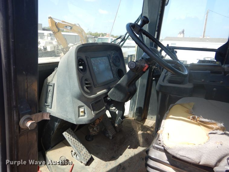 image for item DG8725 2007 John Deere 544J  wheel loader