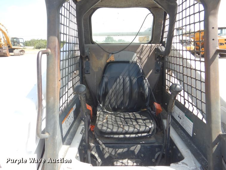 image for item DG8726 Bobcat S250  skid steer loader