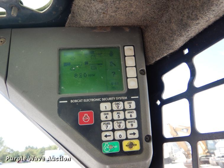 image for item DG8726 Bobcat S250  skid steer loader