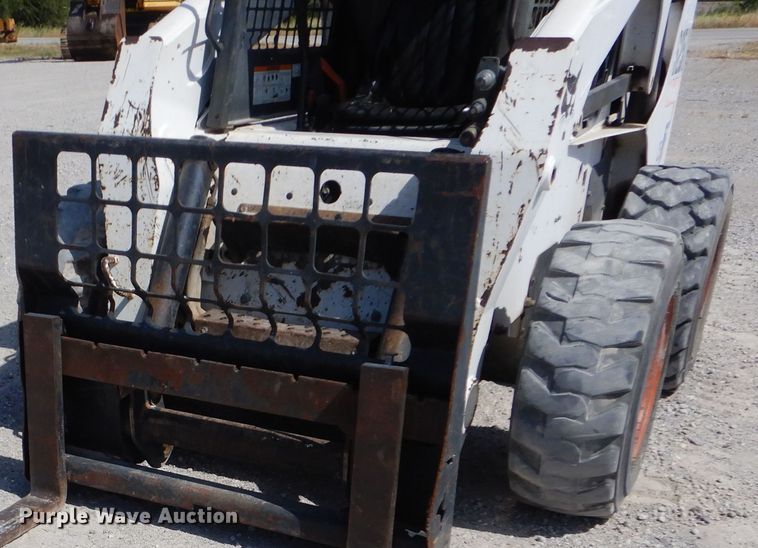 image for item DG8726 Bobcat S250  skid steer loader