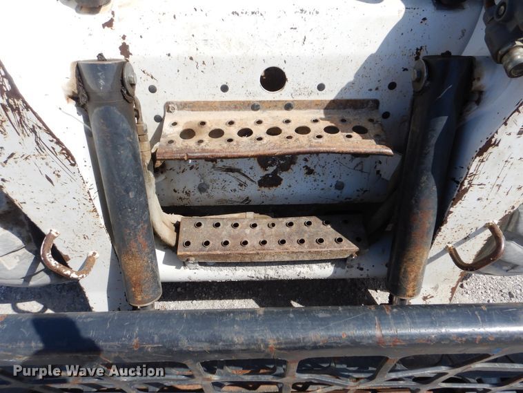 image for item DG8726 Bobcat S250  skid steer loader