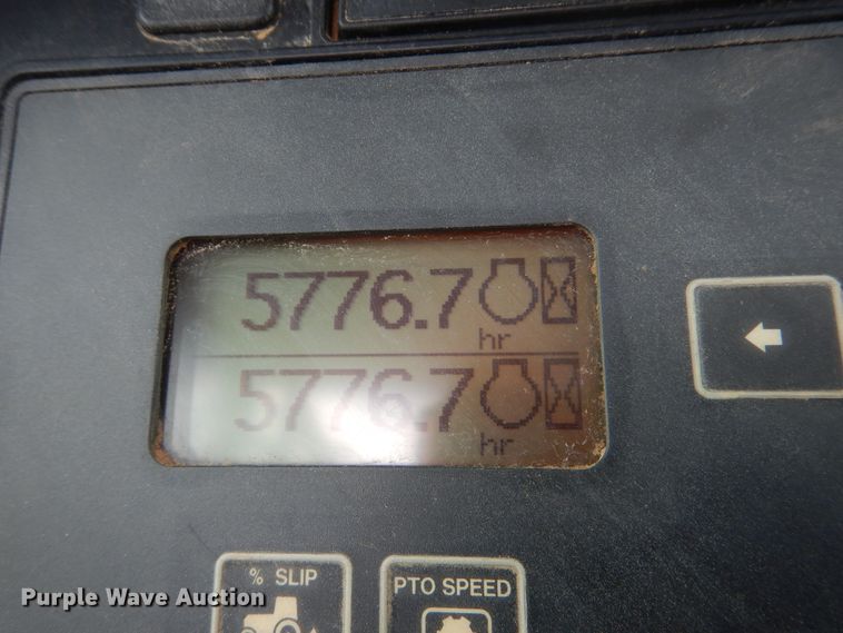 image for item DG8728 2009 John Deere 9530  Scraper Special 4WD tractor