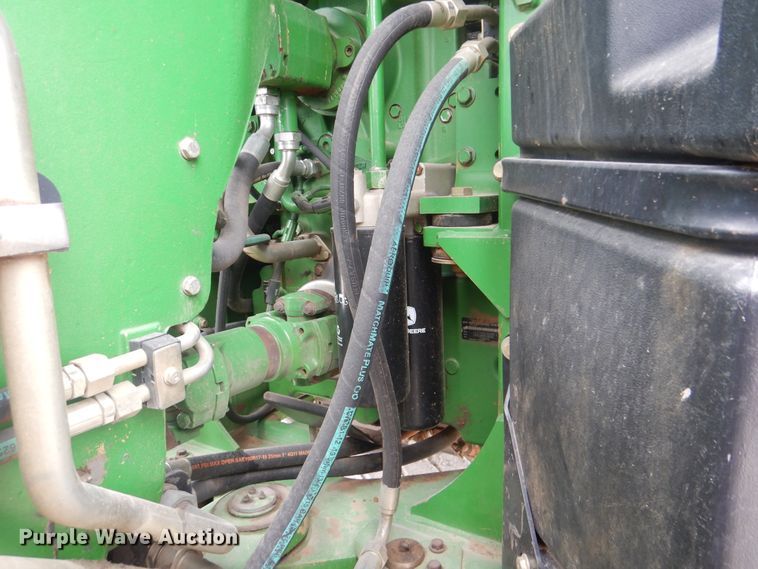 image for item DG8728 2009 John Deere 9530  Scraper Special 4WD tractor