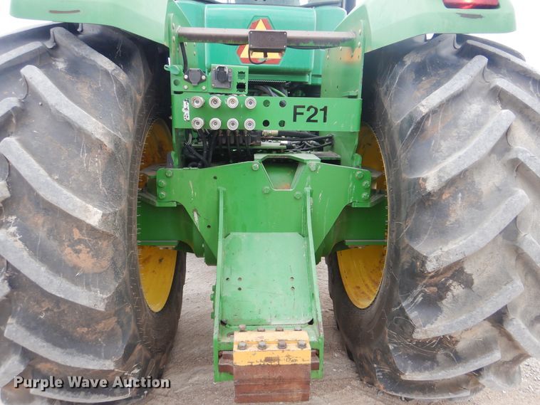 image for item DG8728 2009 John Deere 9530  Scraper Special 4WD tractor