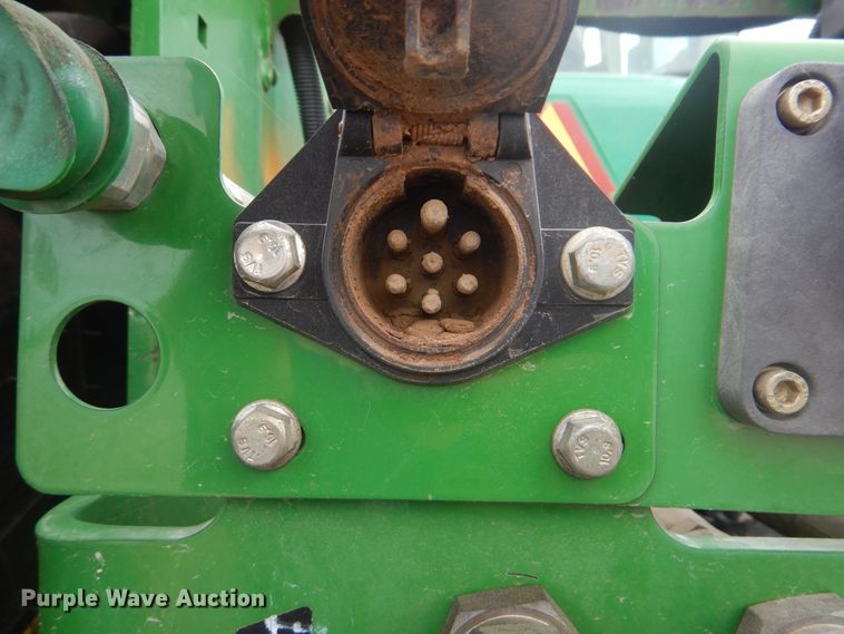 image for item DG8728 2009 John Deere 9530  Scraper Special 4WD tractor