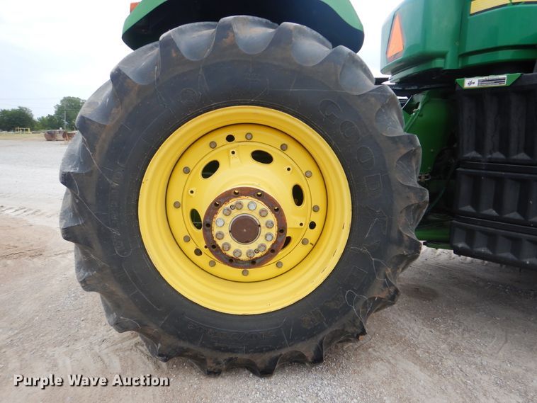 image for item DG8728 2009 John Deere 9530  Scraper Special 4WD tractor