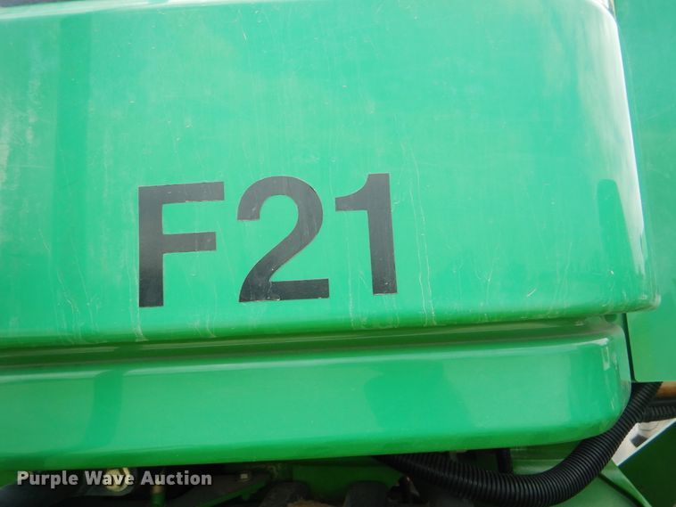 image for item DG8728 2009 John Deere 9530  Scraper Special 4WD tractor