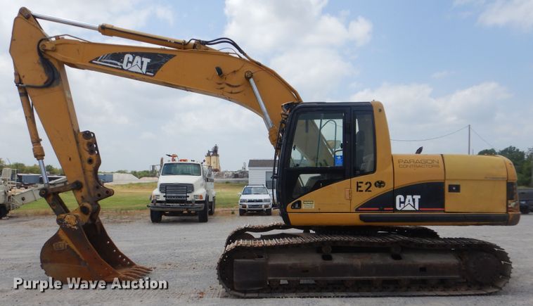 image for item DG8730 2005 Caterpillar 320CL  excavator