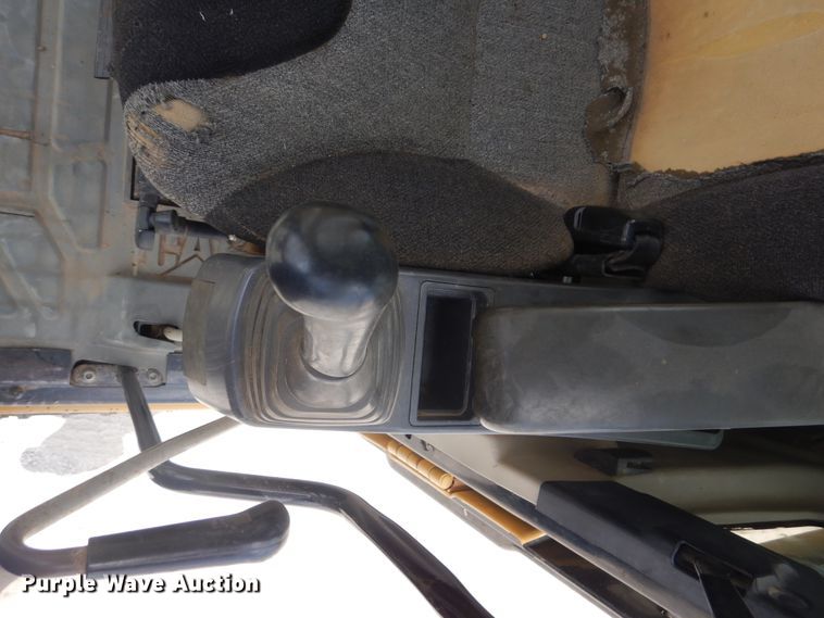 image for item DG8730 2005 Caterpillar 320CL  excavator