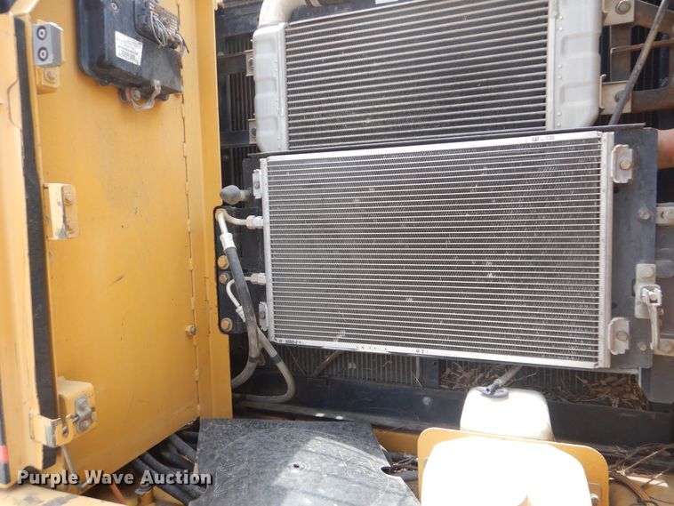 image for item DG8730 2005 Caterpillar 320CL  excavator