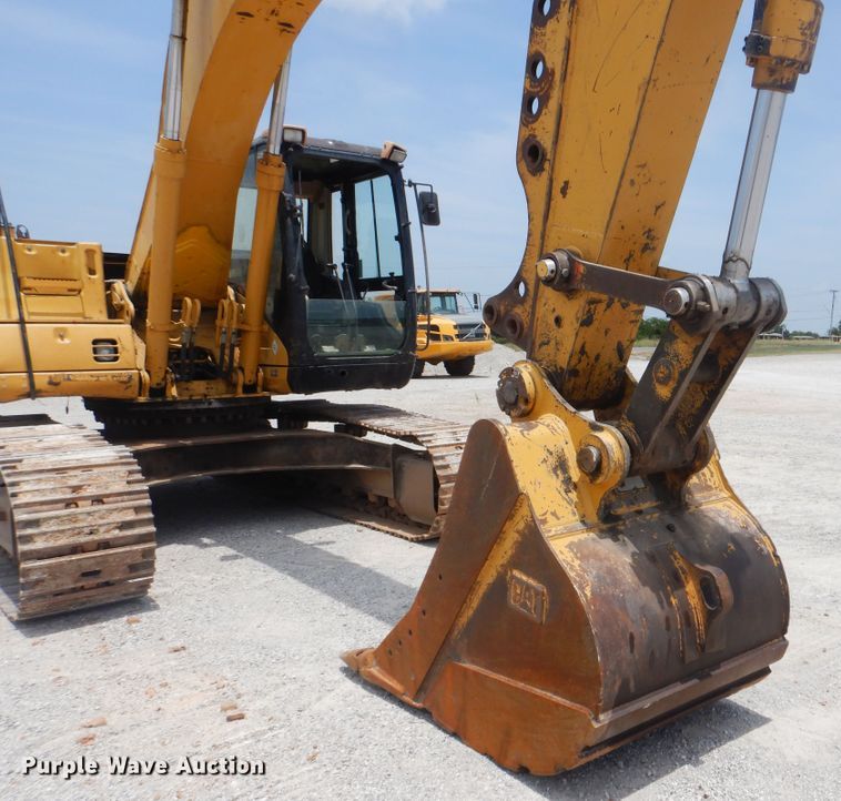 image for item DG8730 2005 Caterpillar 320CL  excavator