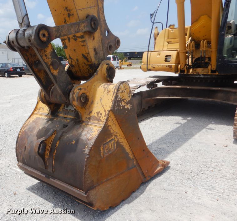 image for item DG8730 2005 Caterpillar 320CL  excavator