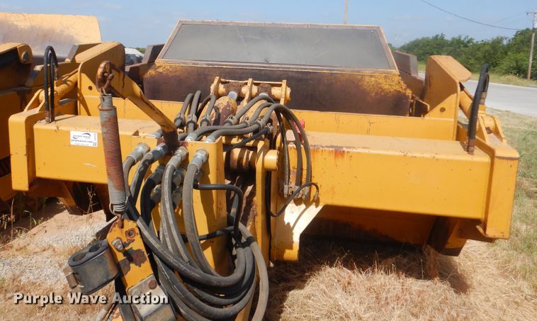 image for item DG8732 2004 Eject Systems SC-17-U-Brakes scraper