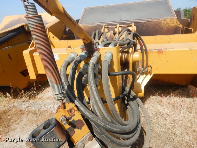 image for item DG8732 2004 Eject Systems SC-17-U-Brakes scraper