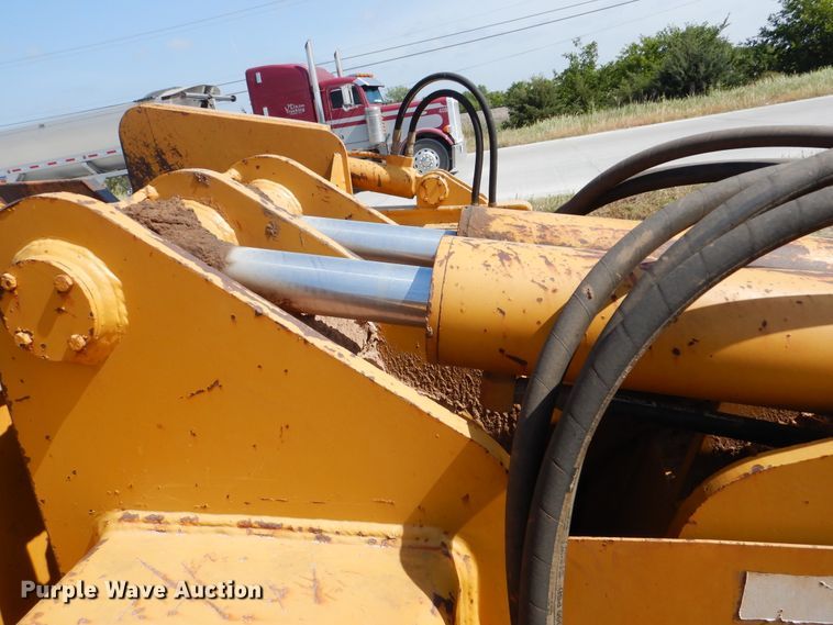 image for item DG8732 2004 Eject Systems SC-17-U-Brakes scraper