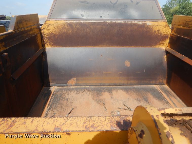 image for item DG8733 2004 Eject Systems SC-17-U-Brakes scraper