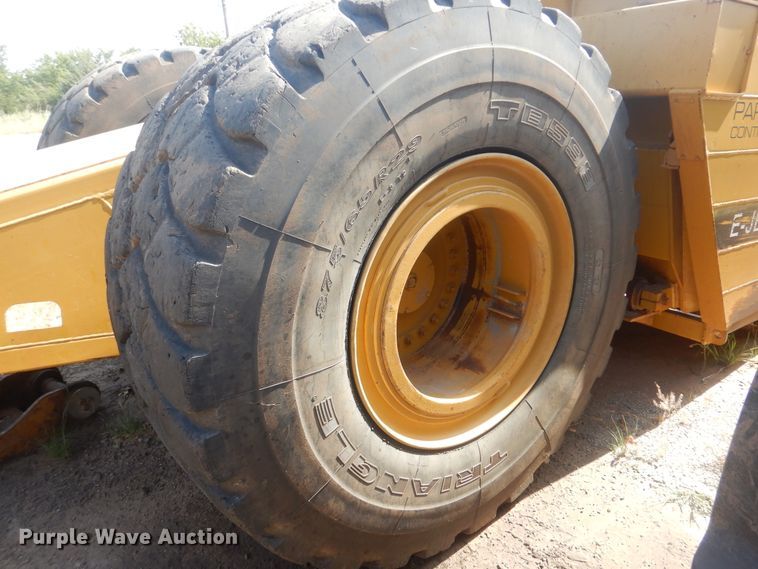 image for item DG8733 2004 Eject Systems SC-17-U-Brakes scraper