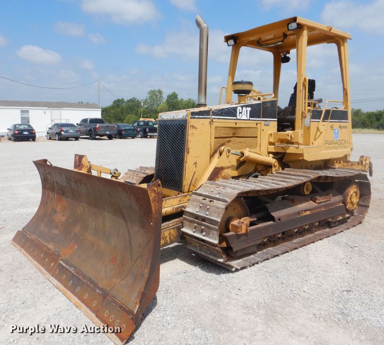 image for item DG8734 1999 Caterpillar D5C XL  Series III dozer