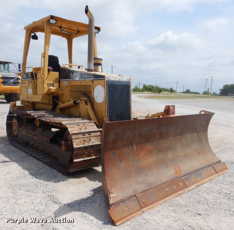 image for item DG8734 1999 Caterpillar D5C XL  Series III dozer