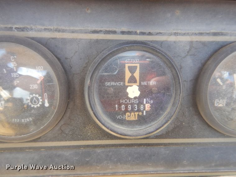 image for item DG8734 1999 Caterpillar D5C XL  Series III dozer