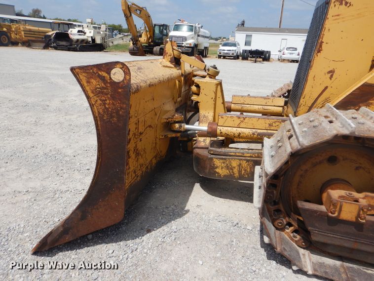 image for item DG8734 1999 Caterpillar D5C XL  Series III dozer