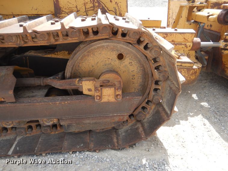 image for item DG8734 1999 Caterpillar D5C XL  Series III dozer