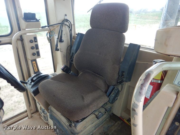 image for item DG8736 2006 Caterpillar 140H VHP Plus  motor grader