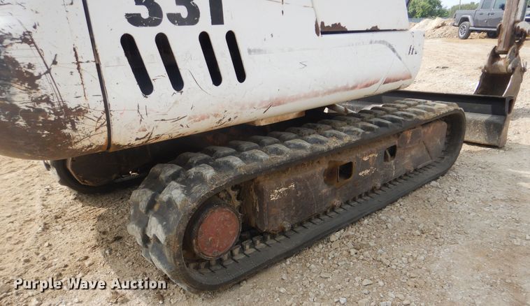 image for item DG8737 2002 Bobcat 331D  mini excavator