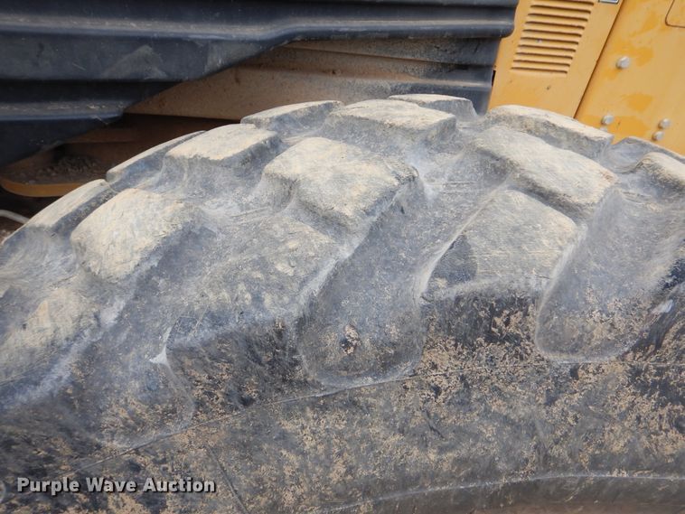 image for item DG8738 2005 Caterpillar 140H  motor grader