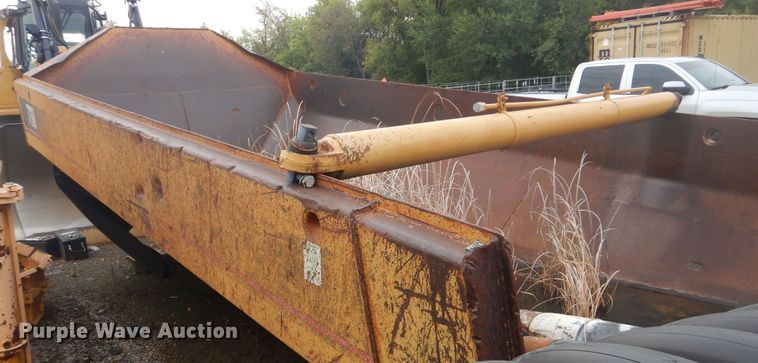 image for item DI0275 Caterpillar 730 haul truck bed