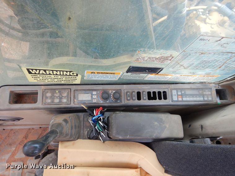 image for item HS9700 2005 Caterpillar 325C L  excavator