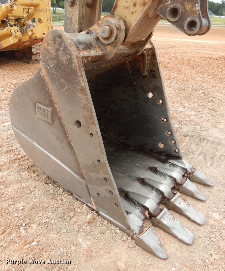 image for item HS9700 2005 Caterpillar 325C L  excavator