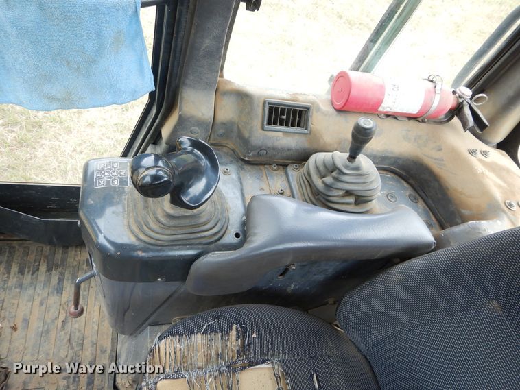 image for item HS9701 2005 Komatsu 39EX  dozer