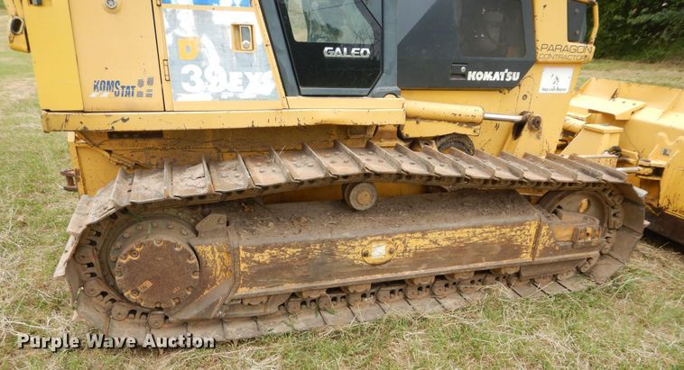 image for item HS9701 2005 Komatsu 39EX  dozer