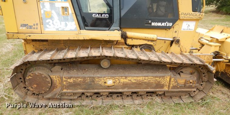 image for item HS9701 2005 Komatsu 39EX  dozer