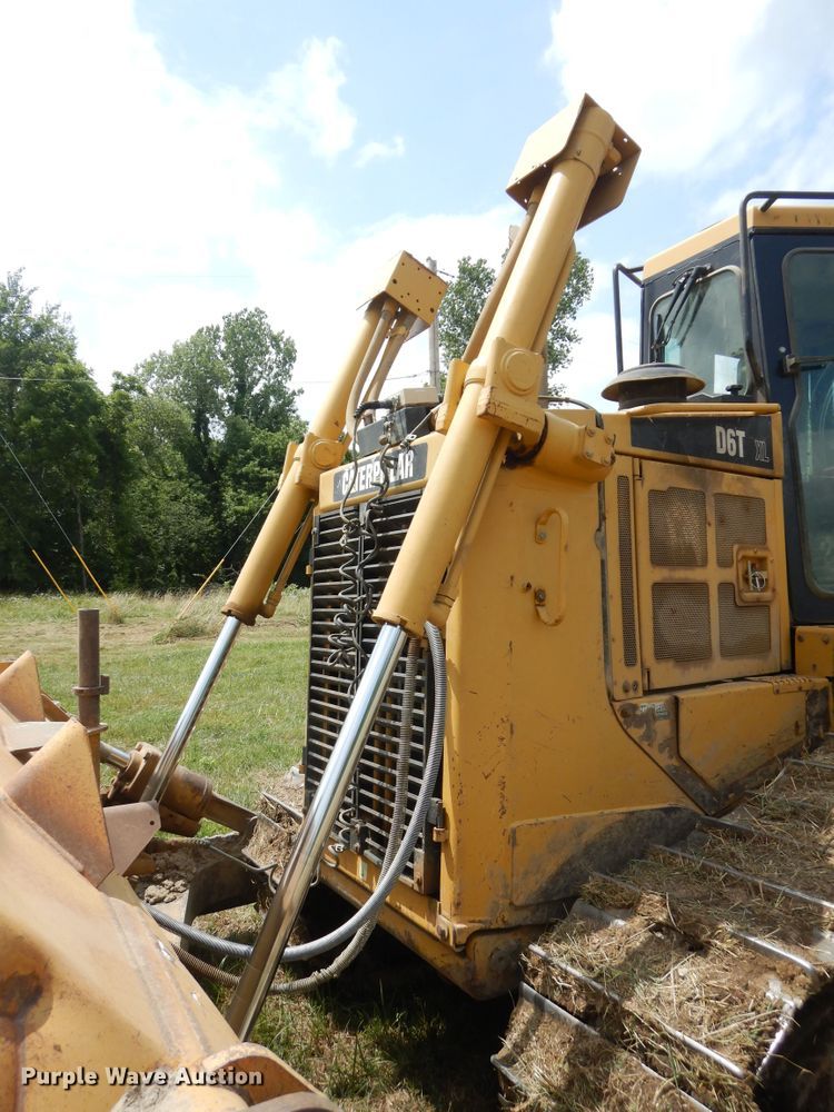 image for item HS9703 2008 Caterpillar D6T XL  dozer