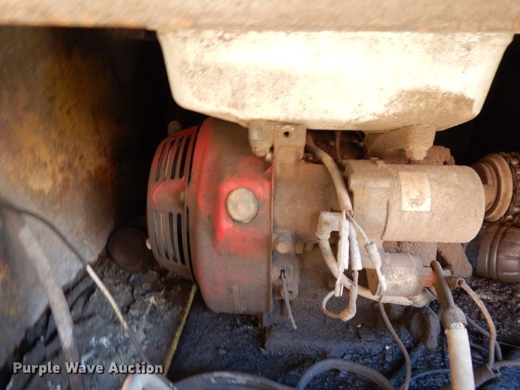 image for item DE5657 1985 Load King lowboy equipment trailer