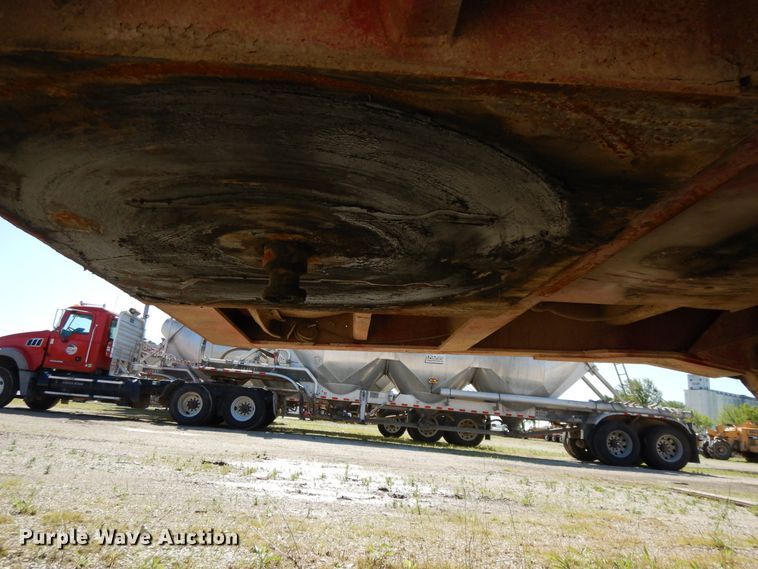 image for item DE5657 1985 Load King lowboy equipment trailer