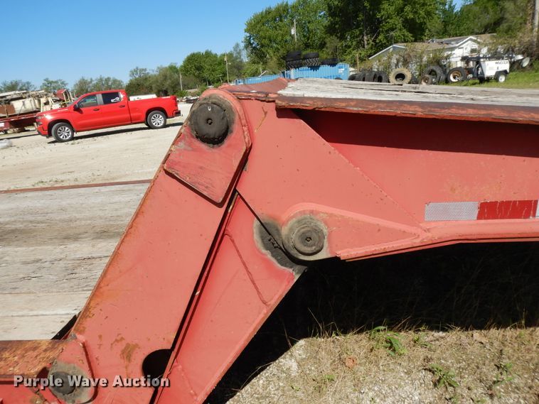 image for item DE5657 1985 Load King lowboy equipment trailer
