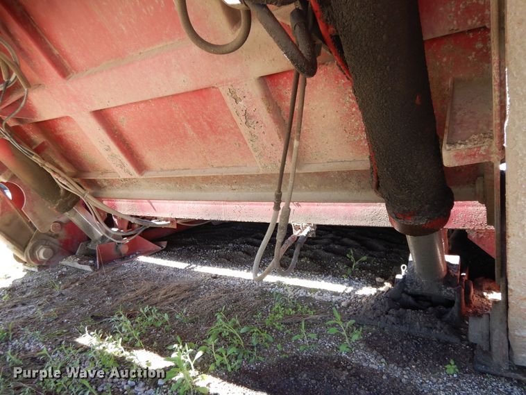 image for item DE5657 1985 Load King lowboy equipment trailer